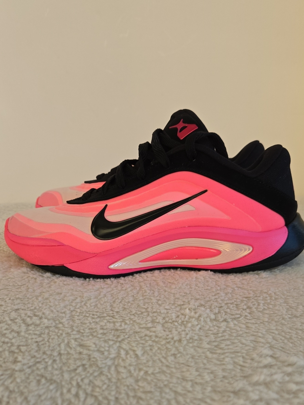 Nike A'One A'ja Wilson Leo Lights Pink Black Shoes Women's Size 7 NIB No Lid
